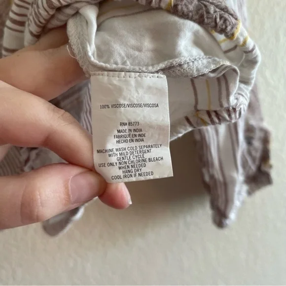 O'Neill Adalyn Off the Shoulder Floral Neutral Blouse Women's Size XS - Picture 9 of 10